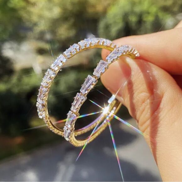 ⭐️10k Gold Filled CZ Diamond Hoop Earrings - Picture 1 of 16